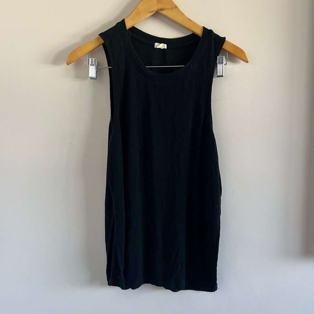 Garage Black Tank Top Size M | Relaxed Fit | Stretch